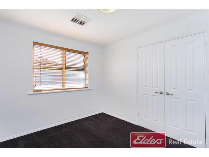 8/3 Grassmere Place, Mawson Lakes SA 5095