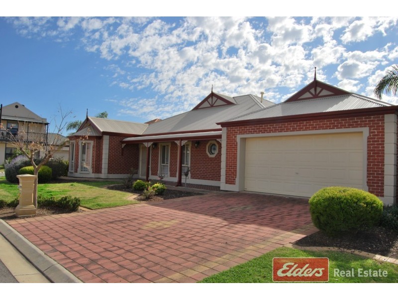 7 Heron Walk, Mawson Lakes SA 5095