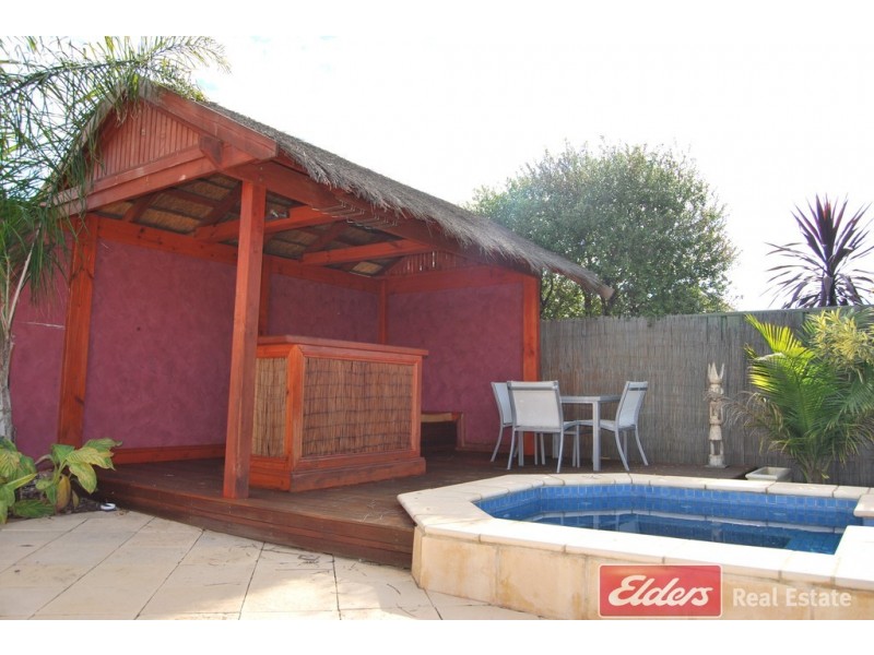 7 Heron Walk, Mawson Lakes SA 5095