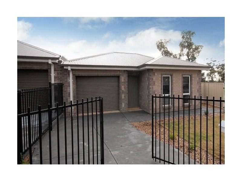 3 Mackenzie Road, Elizabeth Downs SA 5113