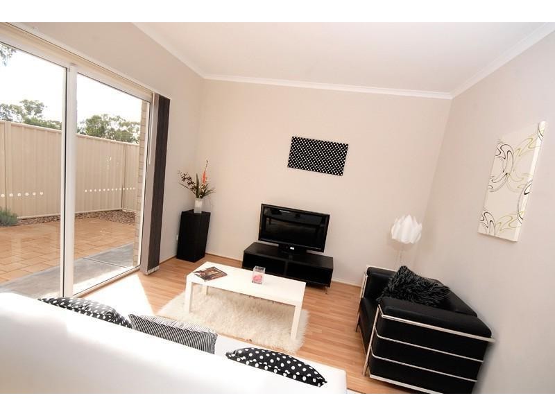 3 Mackenzie Road, Elizabeth Downs SA 5113