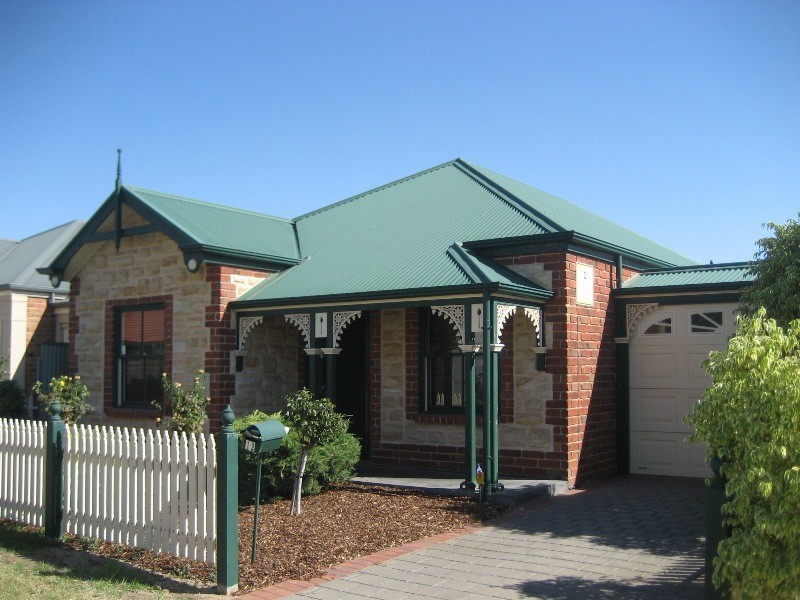 12 Blue Wren Circuit, Mawson Lakes SA 5095