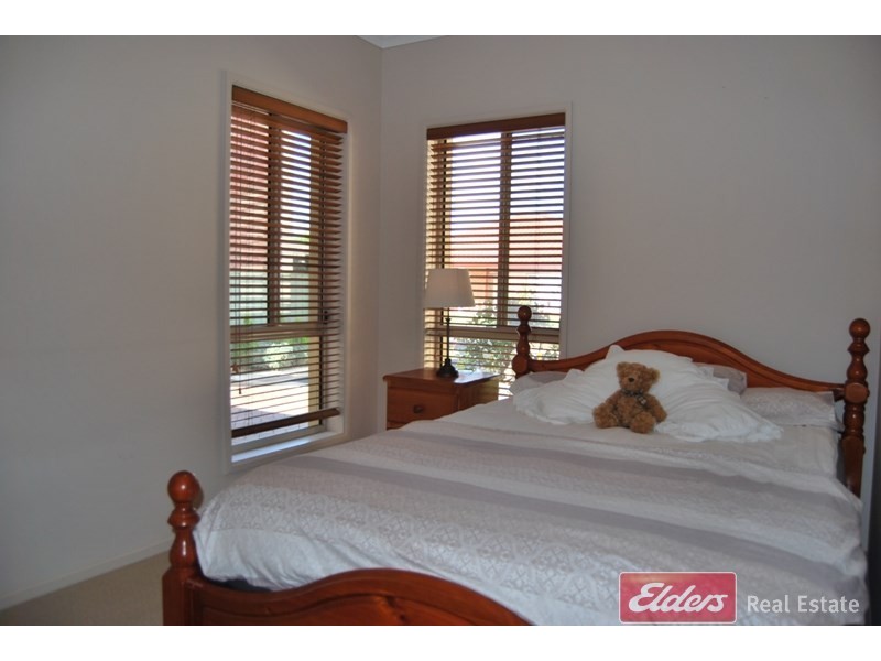 6 Eyre Court, Mawson Lakes SA 5095