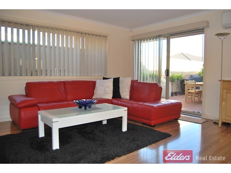 16 Roberts Street, Munno Para SA 5115