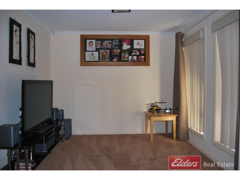 16 Roberts Street, Munno Para SA 5115