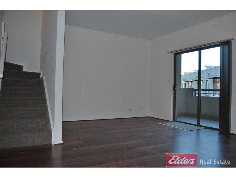 14/10 Darby Lane, Mawson Lakes SA 5095