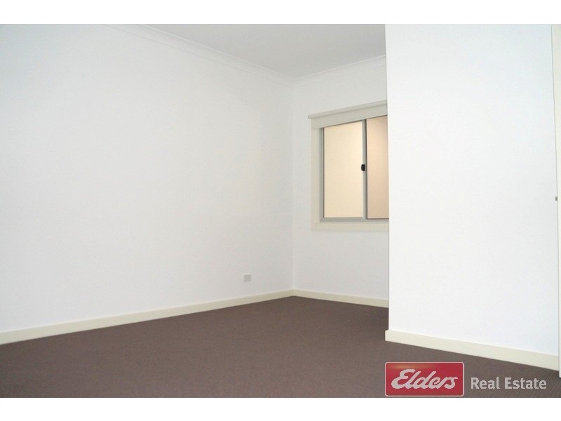 12 Mackenzie Circuit, Mawson Lakes SA 5095