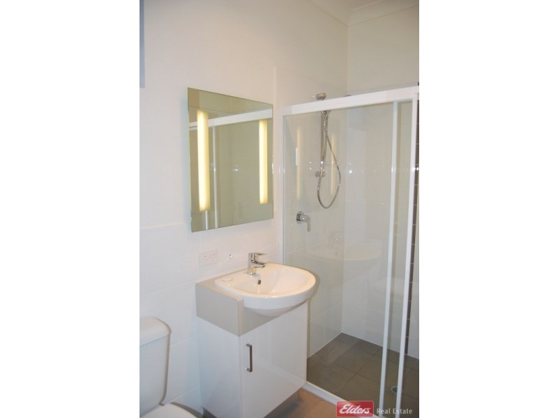 84B Cascades Drive, Mawson Lakes SA 5095