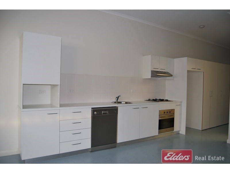 21 Mackenzie Circuit, Mawson Lakes SA 5095