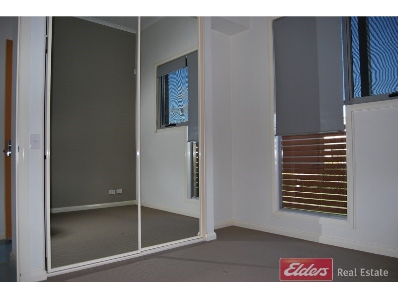 21 Mackenzie Circuit, Mawson Lakes SA 5095