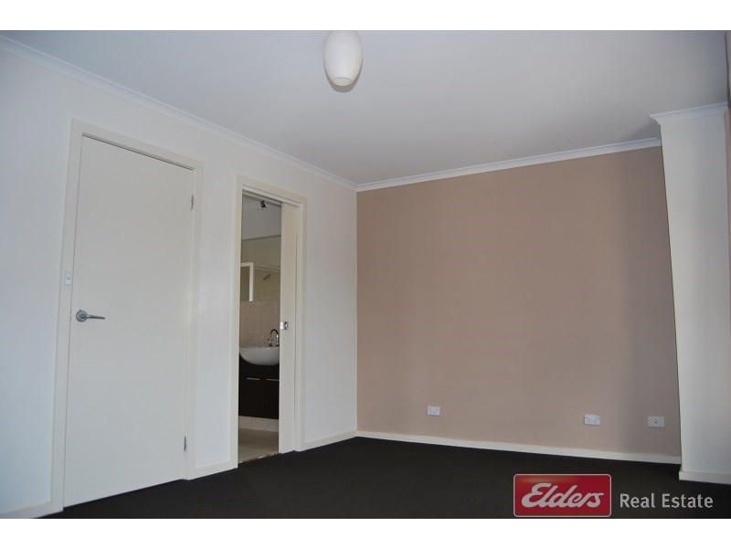 35 Baird Street, Mawson Lakes SA 5095