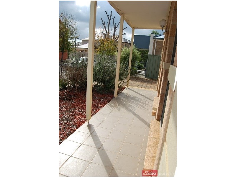 35 Baird Street, Mawson Lakes SA 5095