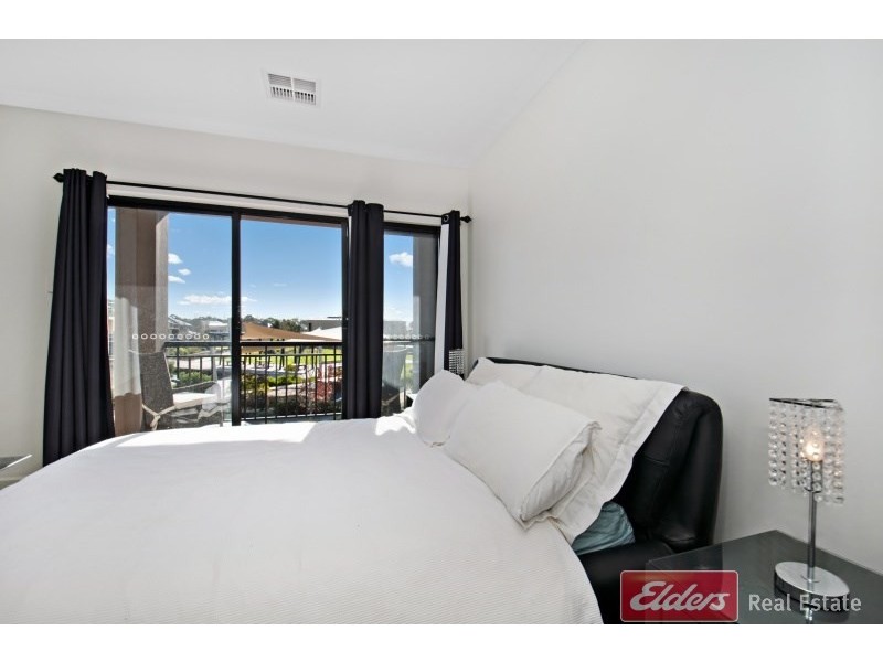 70 Cascades Drive, Mawson Lakes SA 5095