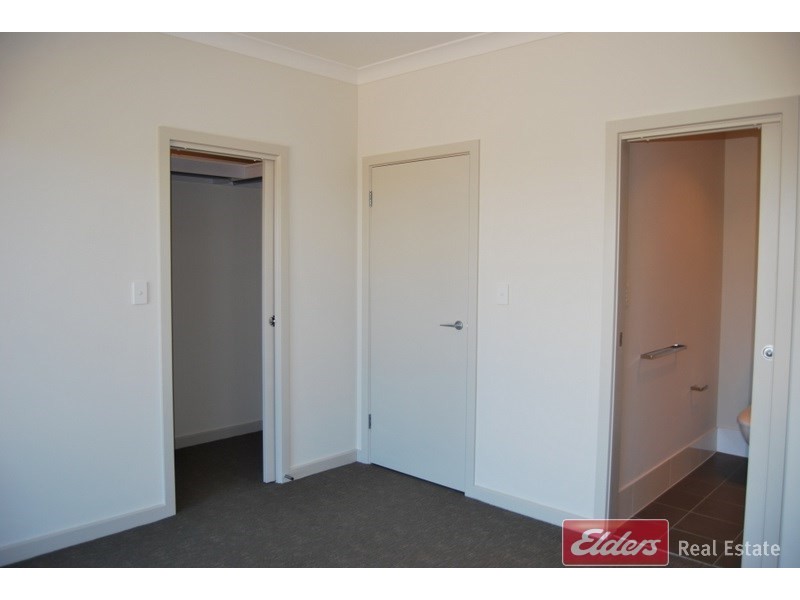 22B Riverside Street, Mawson Lakes SA 5095