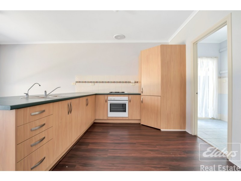 27 Windermere Crescent, Mawson Lakes SA 5095