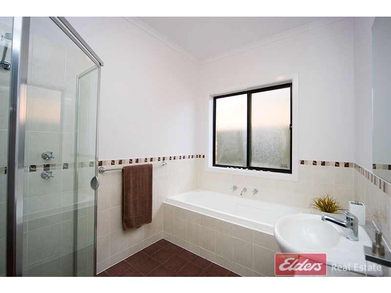 10 Santorini Walk, Mawson Lakes SA 5095