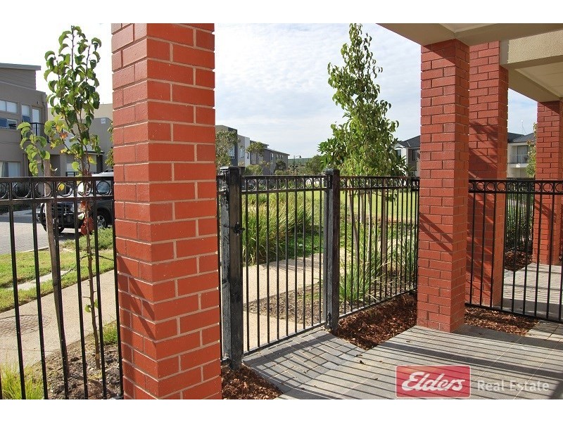 8/20 Macmillan Avenue, Mawson Lakes SA 5095