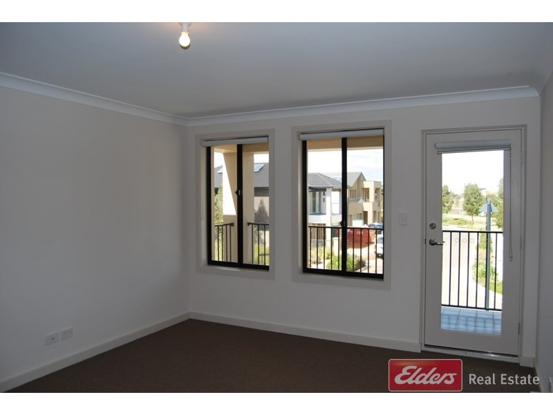22 Cascades Drive, Mawson Lakes SA 5095