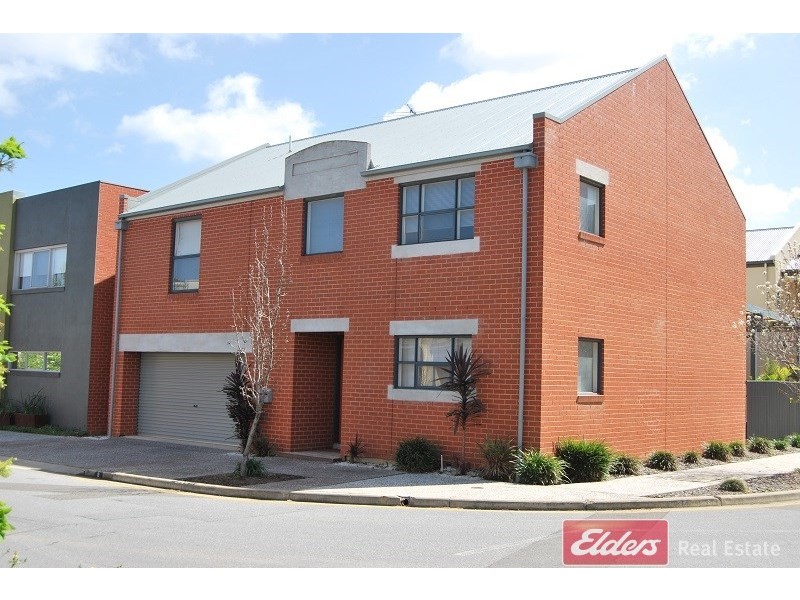 8 Yates Street, Mawson Lakes SA 5095