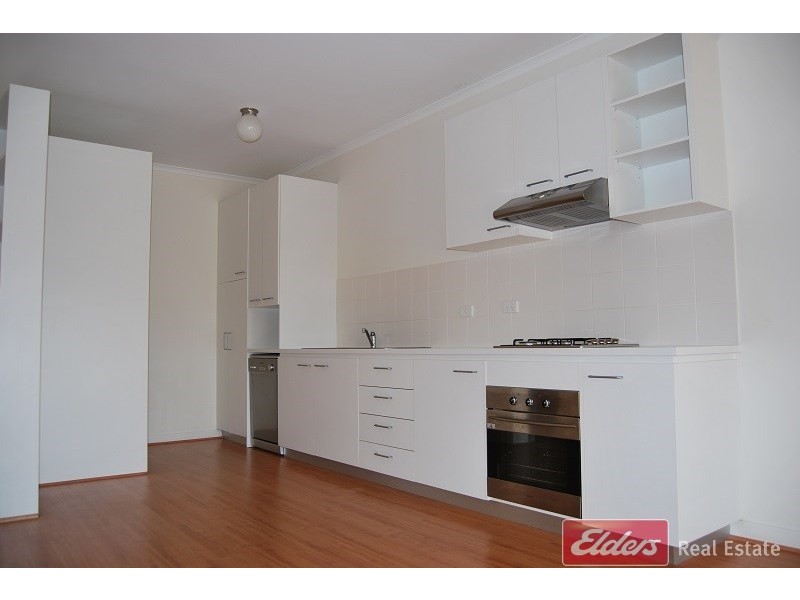 11 Mackenzie  Circuit, Mawson Lakes SA 5095