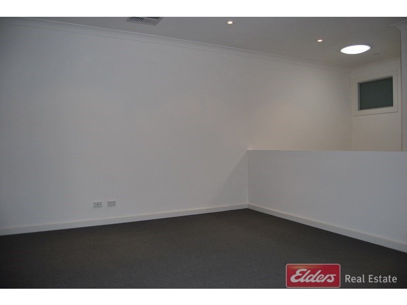 34 Broadwater Crescent, Mawson Lakes SA 5095