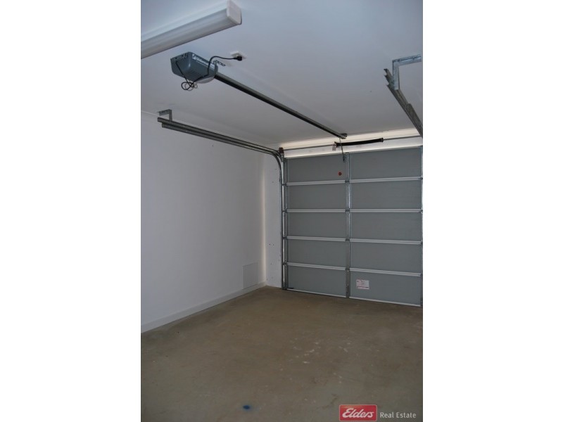 34 Broadwater Crescent, Mawson Lakes SA 5095