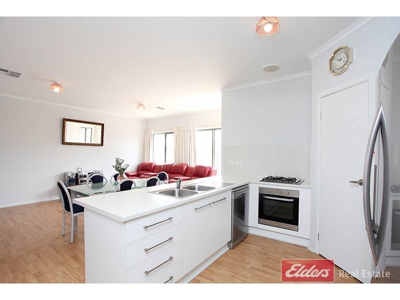 7 Waterton Lane, Mawson Lakes SA 5095