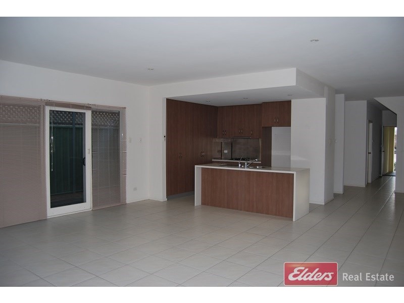 172 Sanctuary Drive, Mawson Lakes SA 5095