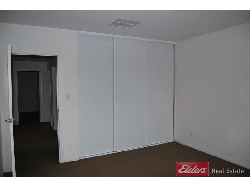 172 Sanctuary Drive, Mawson Lakes SA 5095