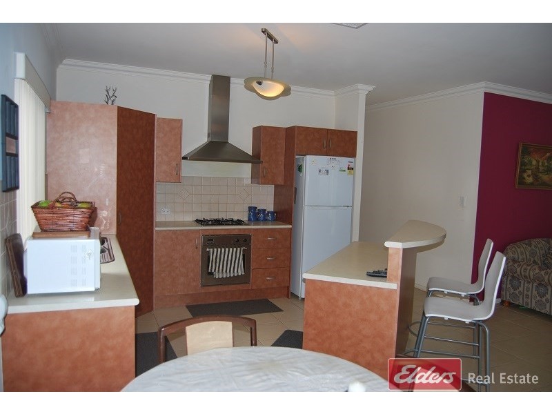 33 Rosella Street, Mawson Lakes SA 5095