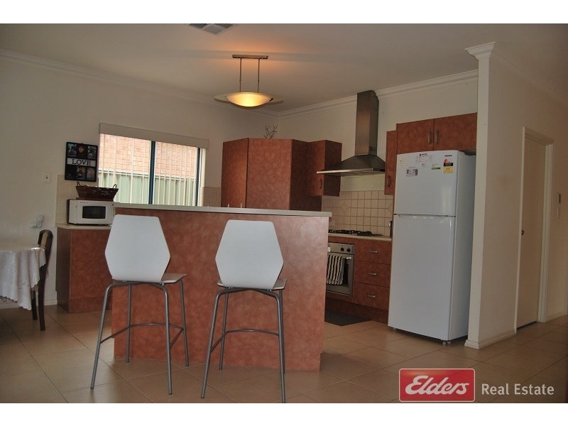 33 Rosella Street, Mawson Lakes SA 5095