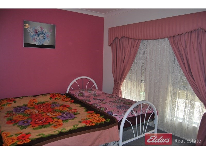 33 Rosella Street, Mawson Lakes SA 5095