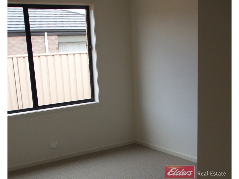 15 Eddington Street, Parafield Gardens SA 5107