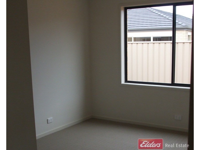 15 Eddington Street, Parafield Gardens SA 5107