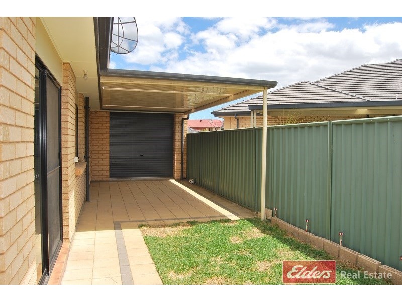 32 Mapleton Circuit, Mawson Lakes SA 5095