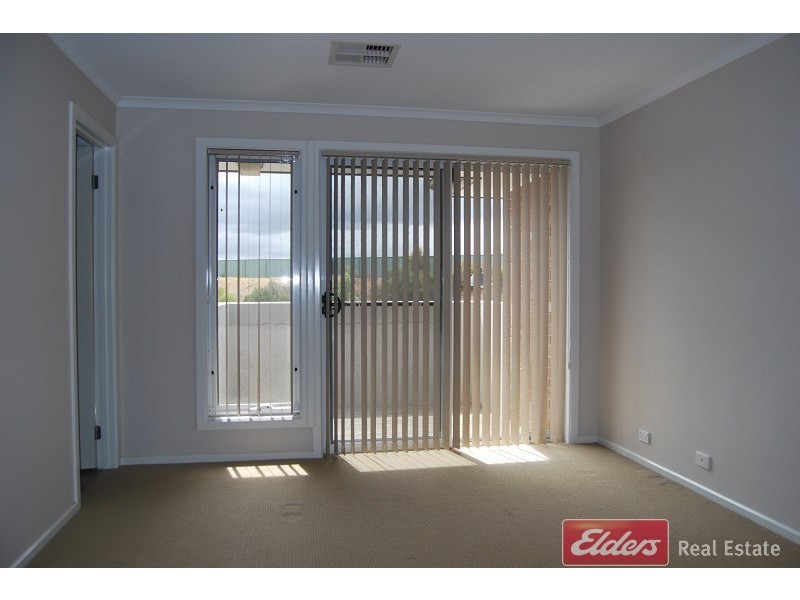 7 Caswell Circuit, Mawson Lakes SA 5095