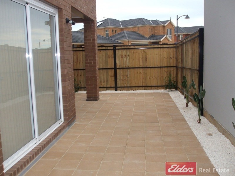 7 Caswell Circuit, Mawson Lakes SA 5095