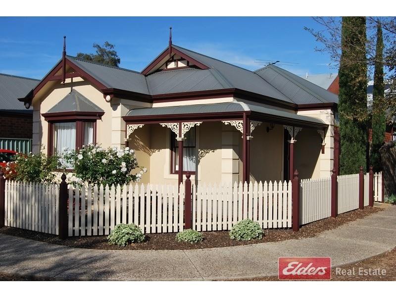 12 Swan Circuit, Mawson Lakes SA 5095