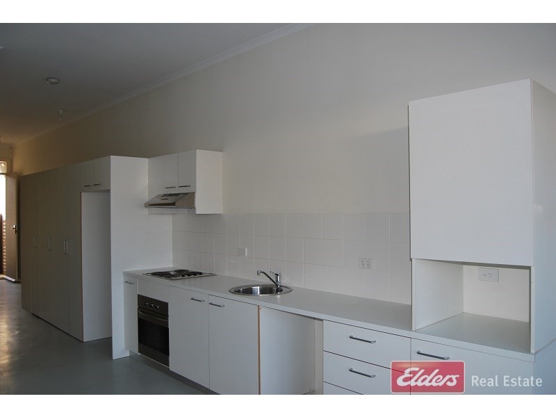 17 Harvey Circuit, Mawson Lakes SA 5095