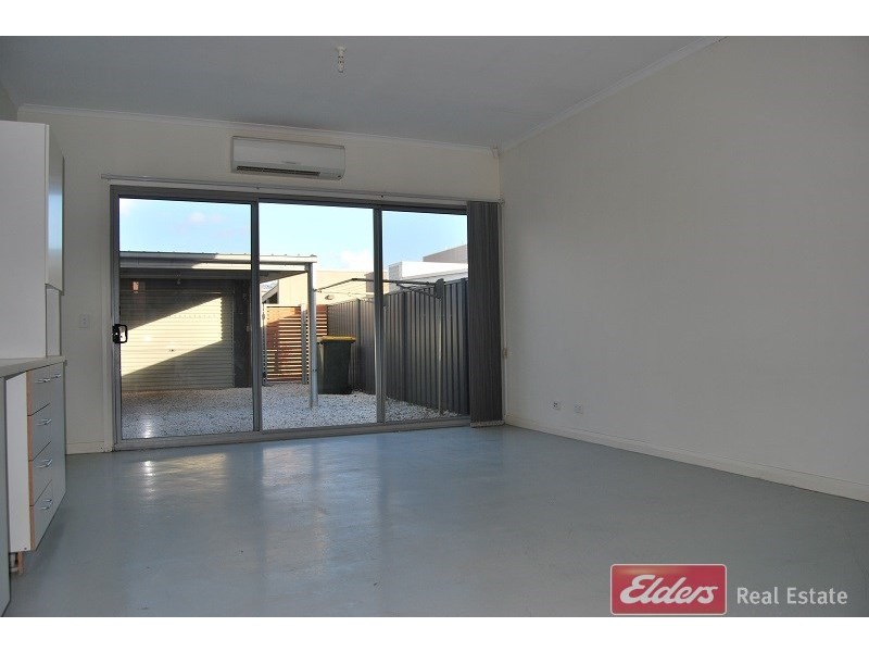 17 Harvey Circuit, Mawson Lakes SA 5095