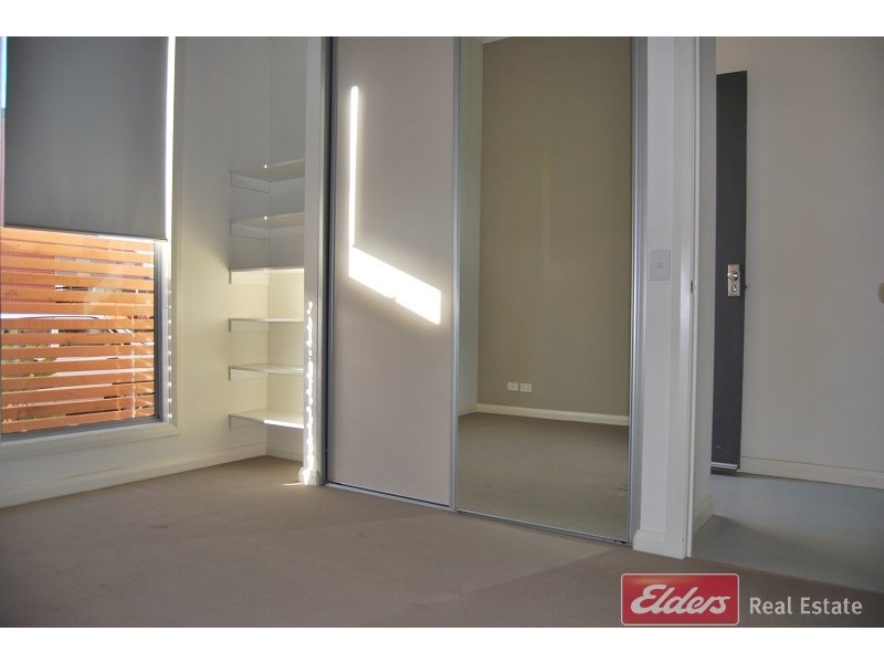 17 Harvey Circuit, Mawson Lakes SA 5095