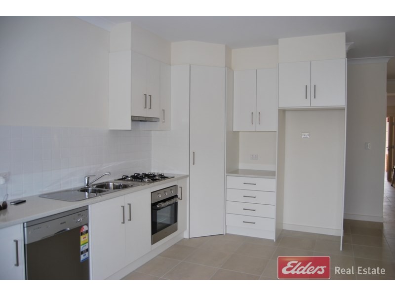 84 Harvey Circuit, Mawson Lakes SA 5095