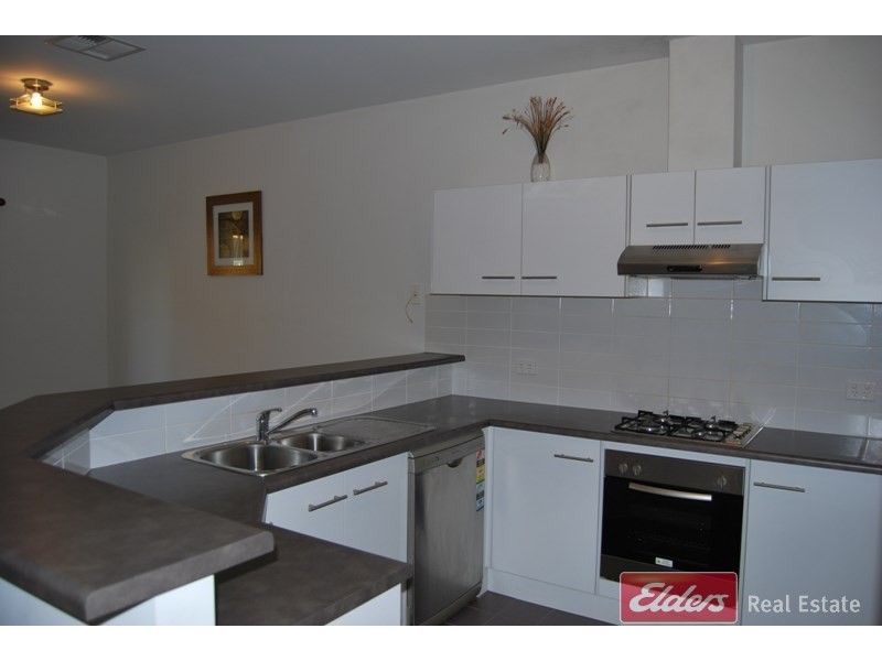 31 Hindmarsh Circuit, Mawson Lakes SA 5095