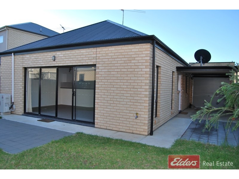 31 Hindmarsh Circuit, Mawson Lakes SA 5095