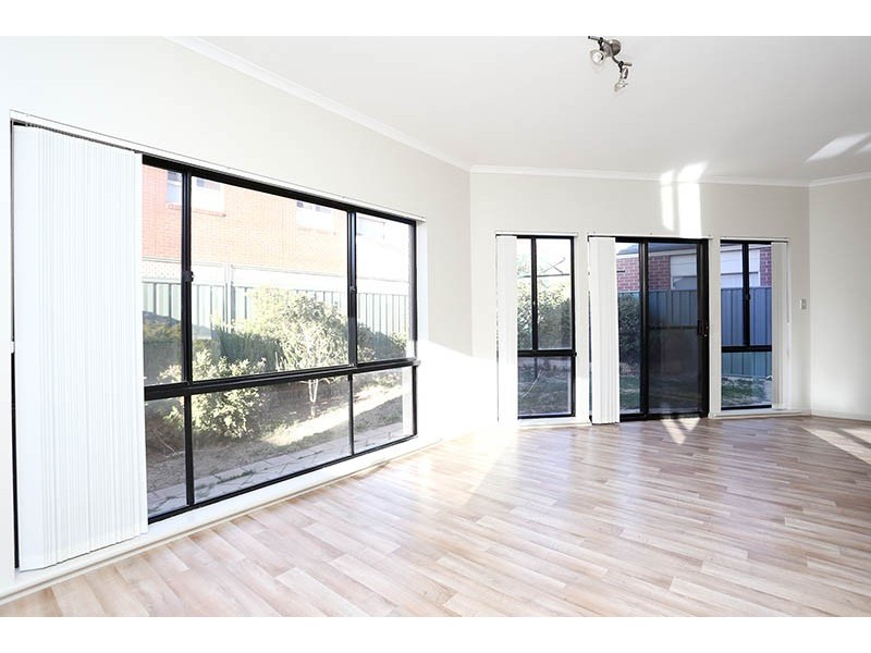 4 Coopers Crescent, Mawson Lakes SA 5095