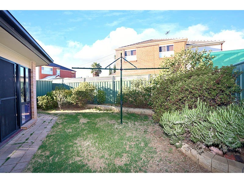 4 Coopers Crescent, Mawson Lakes SA 5095