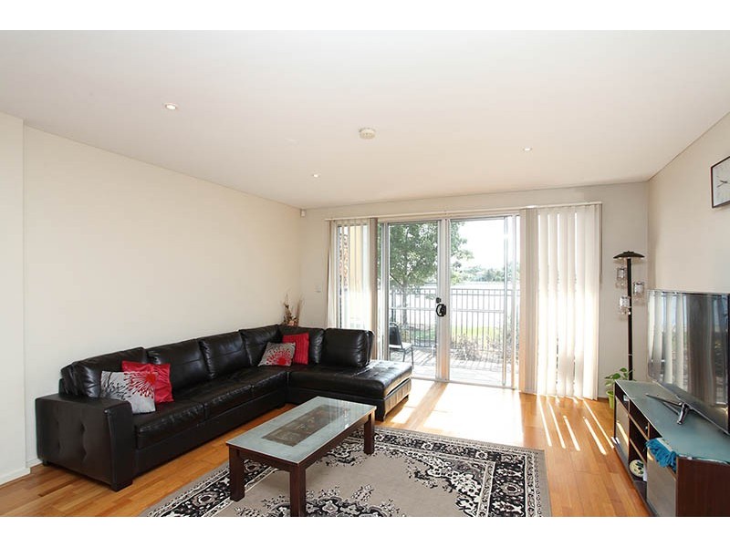 4/36 Shearwater Drive, Mawson Lakes SA 5095