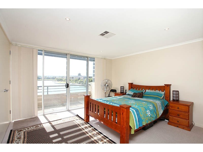 4/36 Shearwater Drive, Mawson Lakes SA 5095