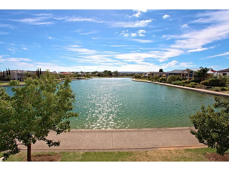 4/36 Shearwater Drive, Mawson Lakes SA 5095