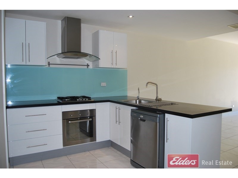 74 Harvey Circuit, Mawson Lakes SA 5095